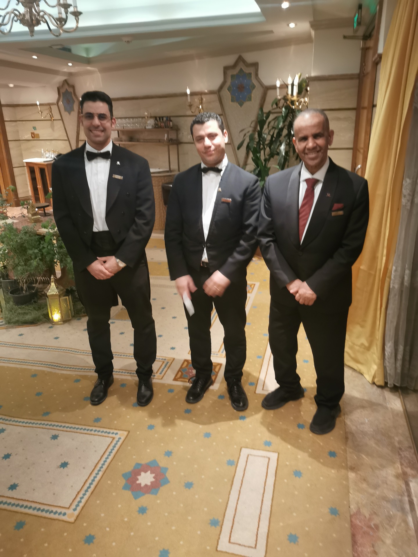 Drei meiner Fünf Helfer